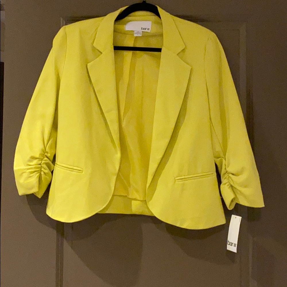 Bar III yellow blazer